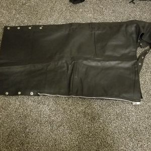 Leather motorcycle chaps